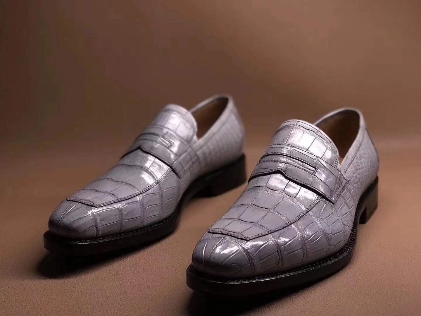 Crocodile Shoes Light Grey Men's Crocodile Leather Loafers,Slip-Ons Diving Shoes, Penny Loafers Shoes