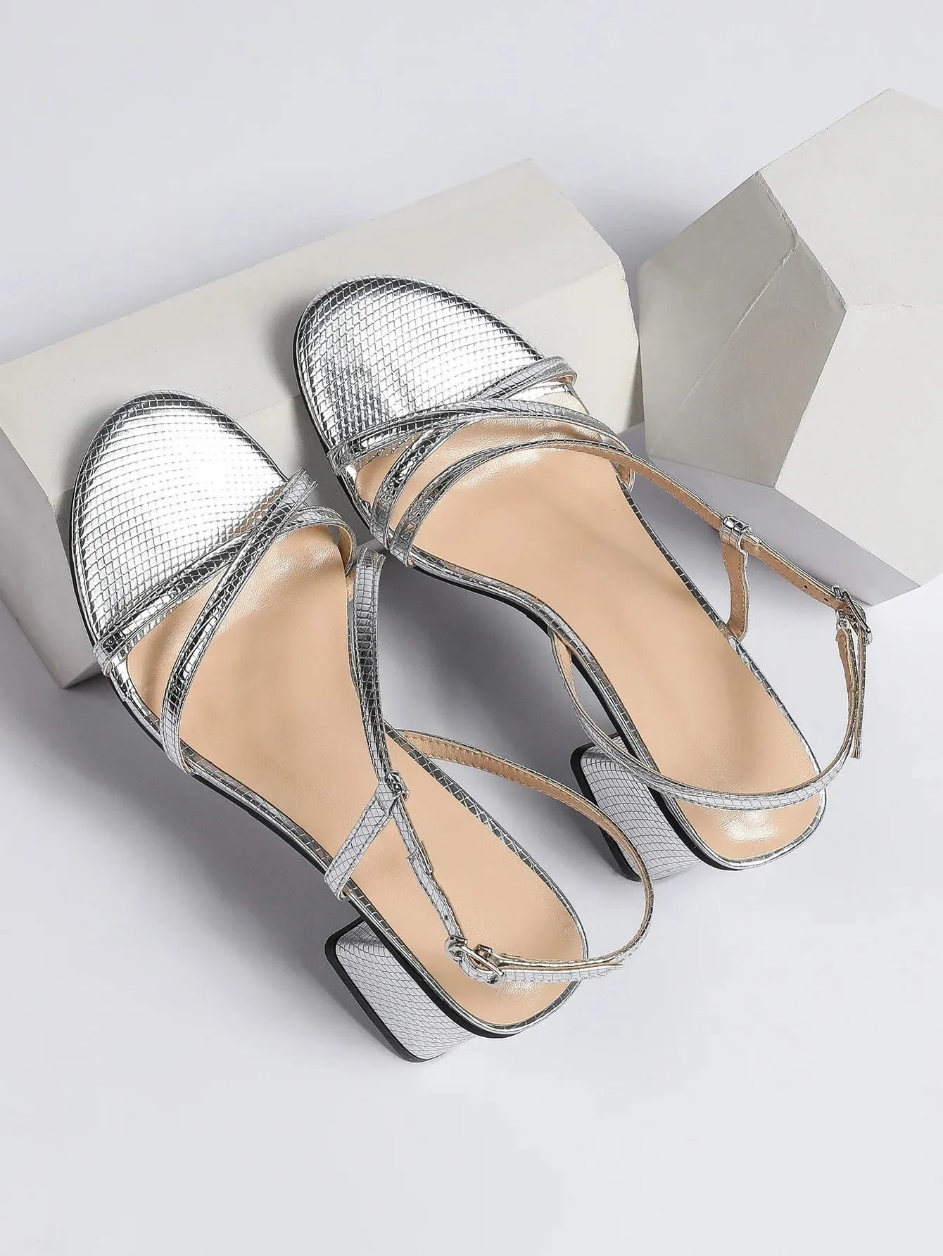 Hnzxzm Fashion Simple Women's Round Toe High Heel Sandals  Lace up Summer Women's Sandals Silver Versatile Sandals