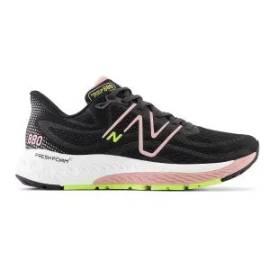 New Balance W880Y13 Women's Running Shoe Wide (D) Black/Pink